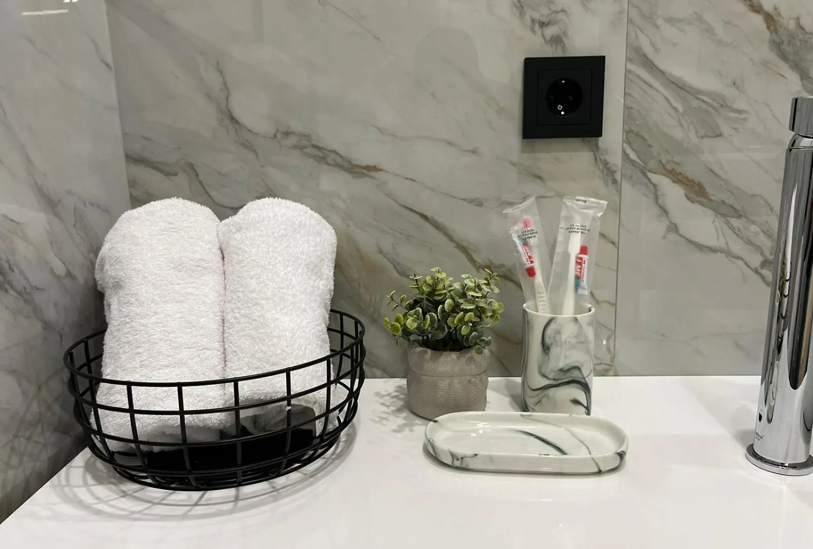 Metropole Apartment Almaty 0*,  Kazakhstan